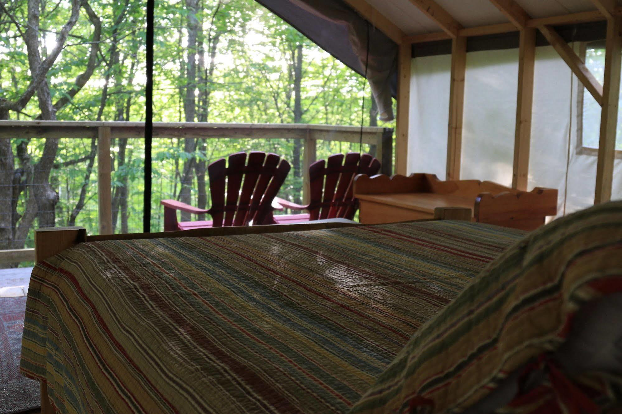 Harmony Outdoor Inn Parry Sound Buitenkant foto